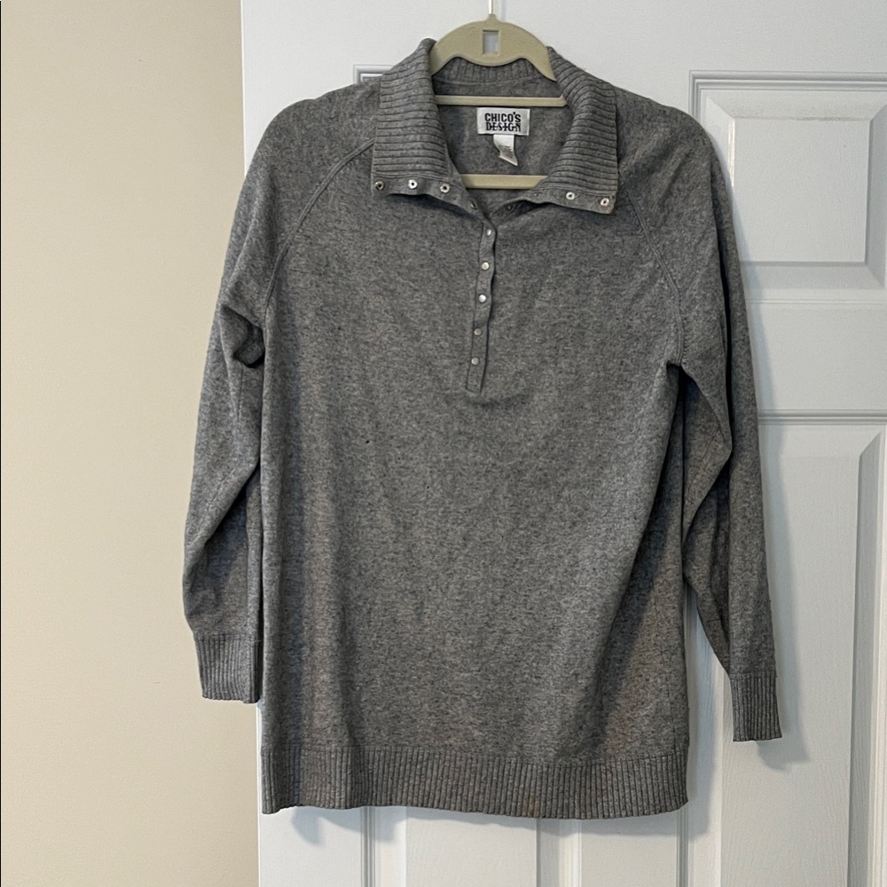 Chico's Gray Lightweight Knit Pullover with Label Detail